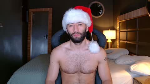 Snapshot of justin_hton chatting on 12-12-24, 11:07 Justin online show from 12-12-24, 11:07