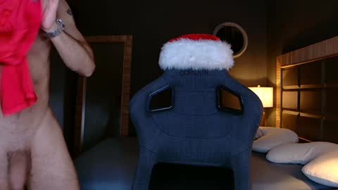 Snapshot of justin_hton chatting on 01-03-25, 10:52 Justin online show from 01-03-25, 10:52