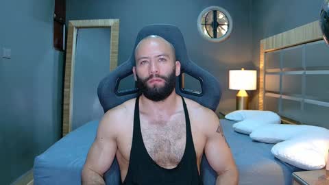 Snapshot of justin_hton chatting on 01-08-25, 04:00 Justin online show from 01-08-25, 04:00