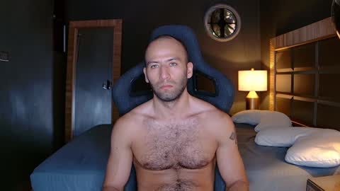 Snapshot of justin_hton chatting on 02-07-25, 09:48 Justin online show from 02-07-25, 09:48