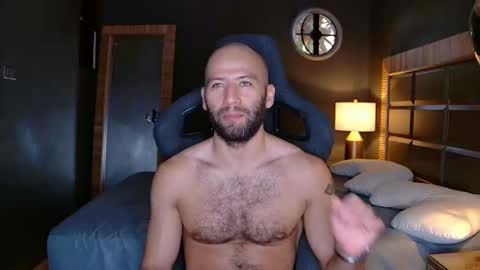 Snapshot of justin_hton chatting on 02-22-25, 01:57 Justin online show from 02-22-25, 01:57