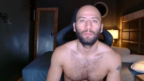 Snapshot of justin_hton chatting on 02-27-25, 10:37 Justin online show from 02-27-25, 10:37