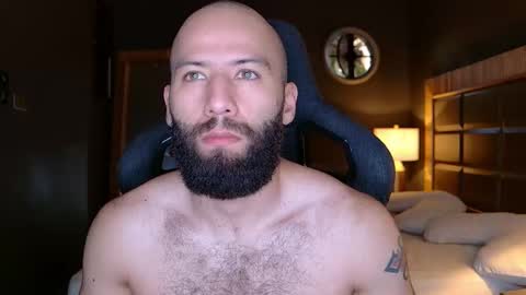 Snapshot of justin_hton chatting on 10-15-25, 11:43 Justin online show from 10-15-25, 11:43