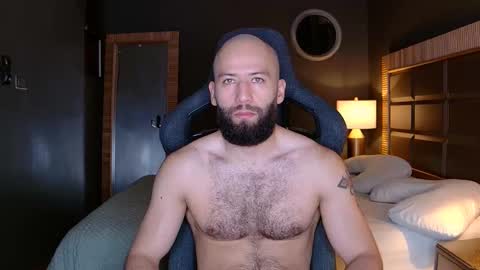 Snapshot of justin_hton chatting on 10-28-25, 10:41 Justin online show from 10-28-25, 10:41