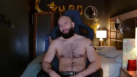 Snapshot of justin_hton chatting on 11-10-25, 11:09 Justin online show from 11-10-25, 11:09