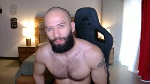 Snapshot of justin_hton chatting on 11-26-25, 11:44 Justin online show from 11-26-25, 11:44