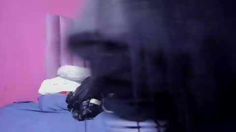 Snapshot of justin_jazmin chatting on 12-24-24, 12:44 JUSTIN Y JAZMIN online show from 12-24-24, 12:44