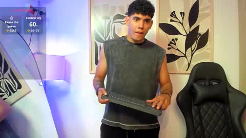 Snapshot of justin_payn14 chatting on 03-26-26, 02:44 justin_payn14 online show from 03-26-26, 02:44