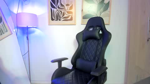 justin_payn14 online show from 05-19-26, 11:27