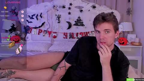 Arthur online show from 10-15-25, 04:29