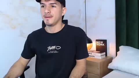 Justin online show from 12-01-25, 07:41