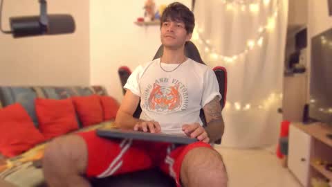 Diego online show from 12-19-25, 10:06