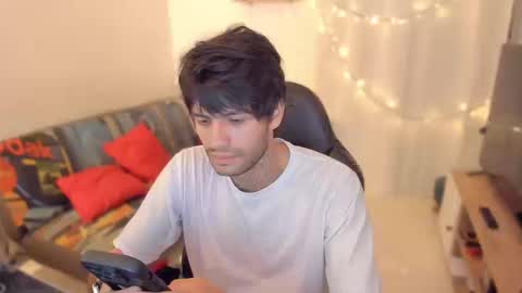 Diego online show from 02-20-26, 01:55