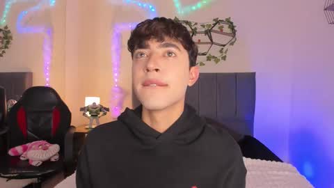 Justin online show from 02-07-26, 11:36