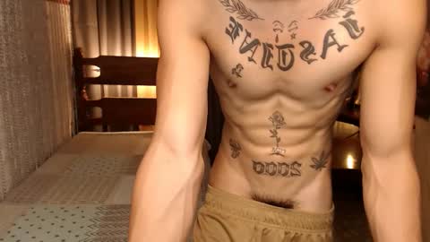justine_hunk online show from 12-23-24, 11:49