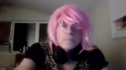 justinefox online show from 09-28-25, 01:11