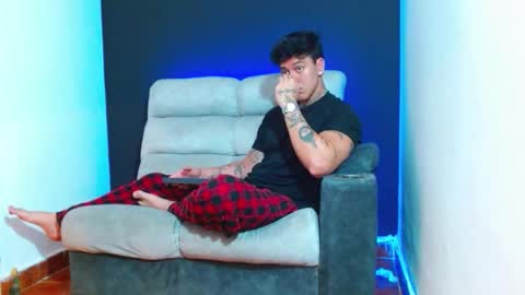 justinfuller_31 online show from 01-09-26, 06:31