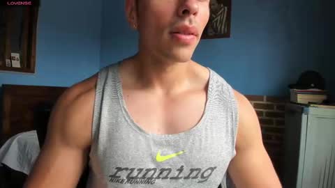 Snapshot of justinkart chatting on 10-14-25, 05:47 justinkart online show from 10-14-25, 05:47