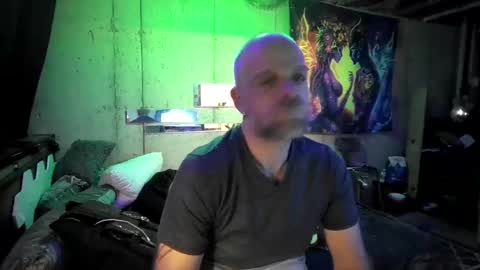 Snapshot of justinmoore1987 chatting on 11-21-25, 09:30 justinmoore1987 online show from 11-21-25, 09:30