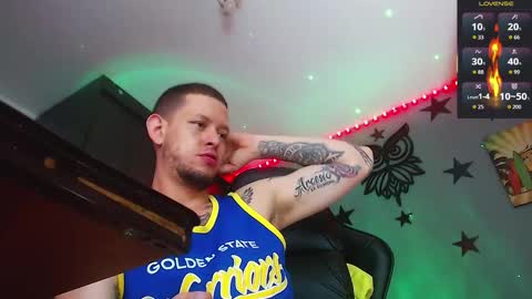 Justinsc online show from 11-30-25, 01:09