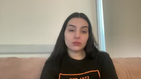 Snapshot of justjessiedirtygirl chatting on 12-18-24, 07:52 Jess online show from 12-18-24, 07:52