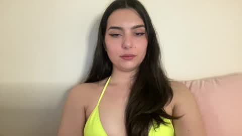 Snapshot of justjessiedirtygirl chatting on 01-01-25, 05:43 Jess online show from 01-01-25, 05:43