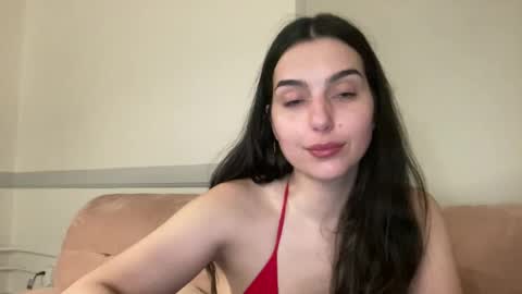 Snapshot of justjessiedirtygirl chatting on 02-01-25, 02:13 Jess online show from 02-01-25, 02:13