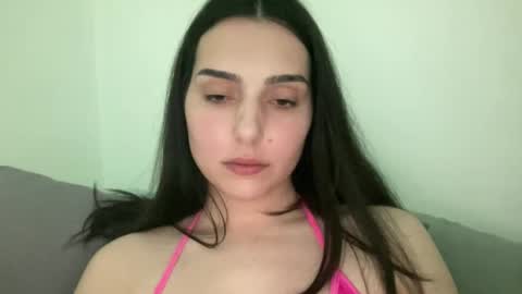 Snapshot of justjessiedirtygirl chatting on 03-10-25, 06:49 Jess online show from 03-10-25, 06:49