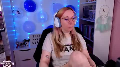 Kerry online show from 11-21-25, 10:03