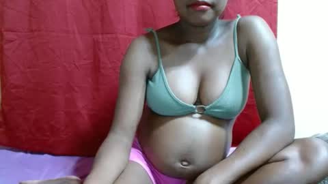 Justlhot online show from 01-06-25, 04:13