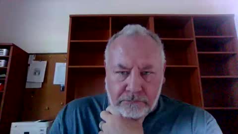 justme196756 online show from 10-21-25, 07:36