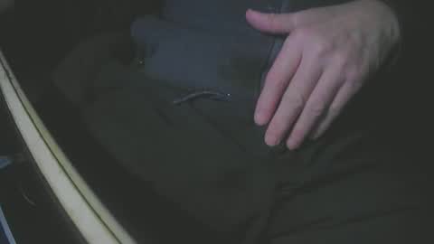 Snapshot of justme39057 chatting on 02-17-25, 04:37 Justme39057 online show from 02-17-25, 04:37