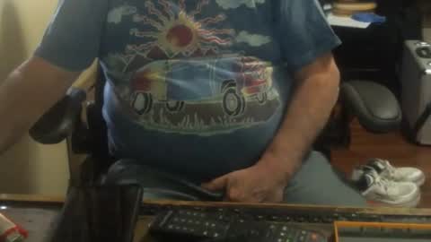 justmeohio online show from 04-23-26, 05:26