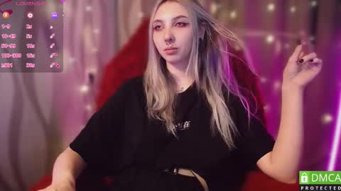 justmeowgirl online show from 02-11-25, 07:02