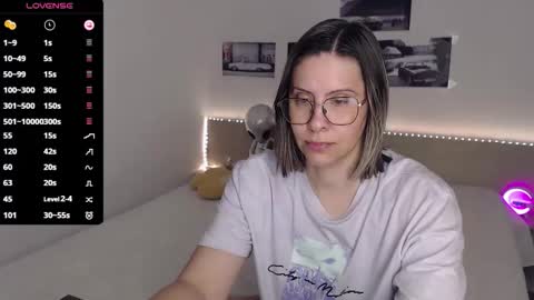 Julie online show from 01-16-26, 04:49