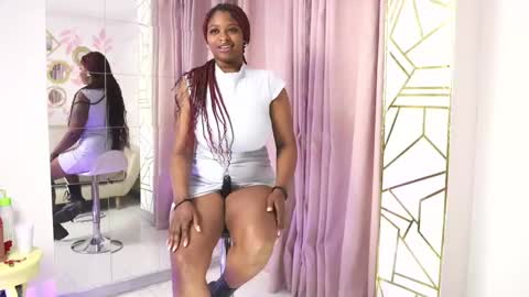 Nala online show from 02-21-25, 04:07