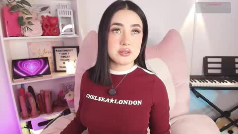 Emy online show from 03-22-26, 03:32