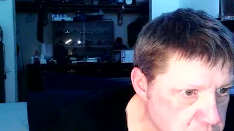 justsetfree online show from 12-23-25, 08:23