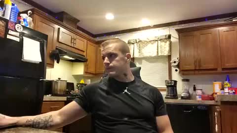 justus0624 online show from 10-28-25, 03:21