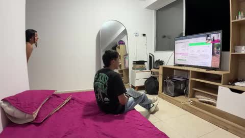 Juan and friends online show from 10-10-25, 11:15