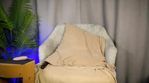 Kristina online show from 04-06-26, 04:46