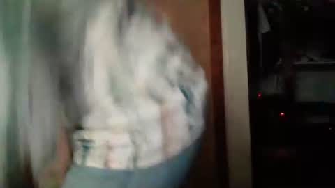 k8lynnrosedetails online show from 12-19-25, 08:05