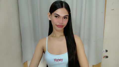 Snapshot of kaamy_dake chatting on 01-31-25, 05:42 KAAMY online show from 01-31-25, 05:42