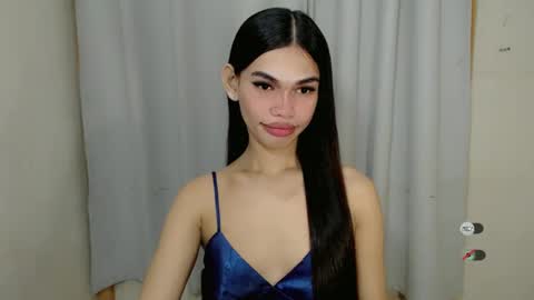 Snapshot of kaamy_dake chatting on 02-12-25, 02:10 KAAMY online show from 02-12-25, 02:10