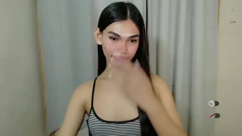 Snapshot of kaamy_dake chatting on 02-15-25, 06:44 KAAMY online show from 02-15-25, 06:44