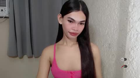 Snapshot of kaamy_dake chatting on 02-20-25, 10:48 KAAMY online show from 02-20-25, 10:48