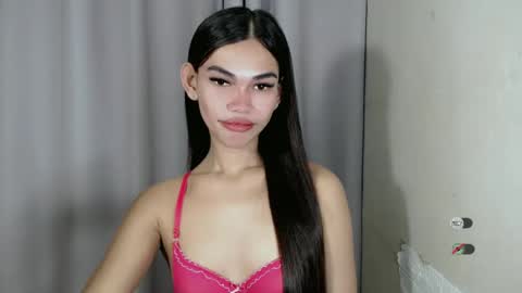 Snapshot of kaamy_dake chatting on 02-23-25, 02:18 KAAMY online show from 02-23-25, 02:18