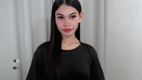 Snapshot of kaamy_dake chatting on 10-19-25, 01:45 KAAMY online show from 10-19-25, 01:45