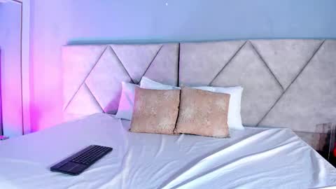 Katy online show from 02-15-26, 01:09