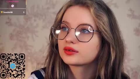 Snapshot of kacyboone chatting on 10-25-25, 06:32 Tate online show from 10-25-25, 06:32